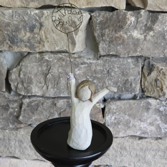 Vintage Willow Tree "Birthday Girl" Collectible Figure - Picture 1 of 2